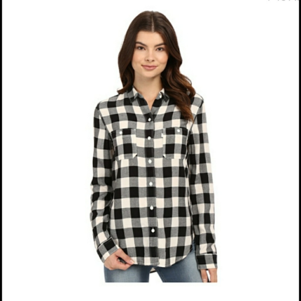 BOGO NWOT Levi's Plaid Boyfriend Cut Shirt